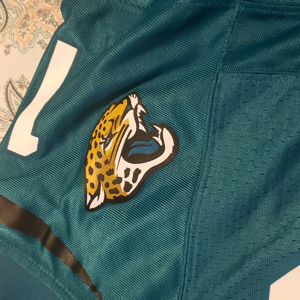 MensJacksonvilleJaguars Jersey Trevor Lawrence No.16 - Picture 12 of 13